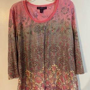Gloria Vanderbilt xl 3/4 sleeve top. Pinks,greens